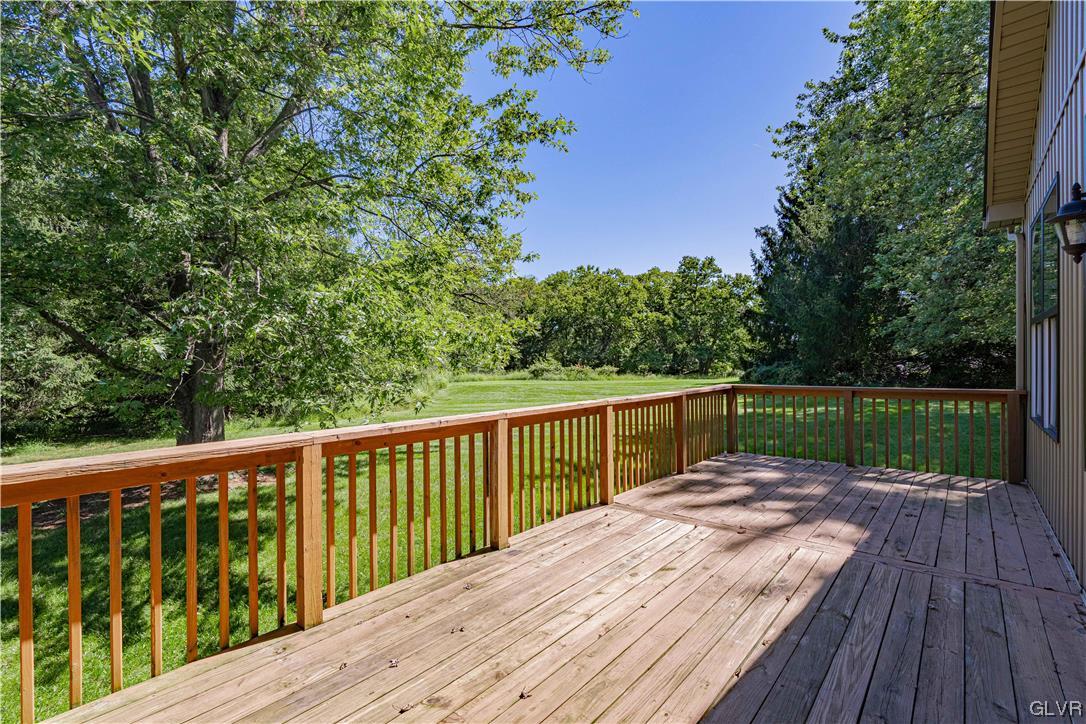 4088 Clearbrook Road Emmaus, PA 18049 - Photo 37 of 40