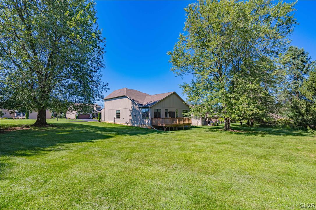 4088 Clearbrook Road Emmaus, PA 18049 - Photo 38 of 40