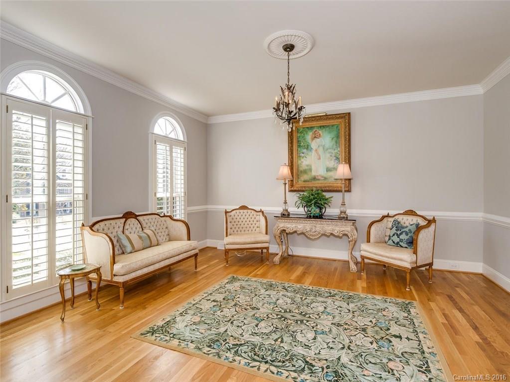 4822 Nora's Path Road Charlotte, NC 28226 - Photo 5 of 24 a living room with furniture and a window