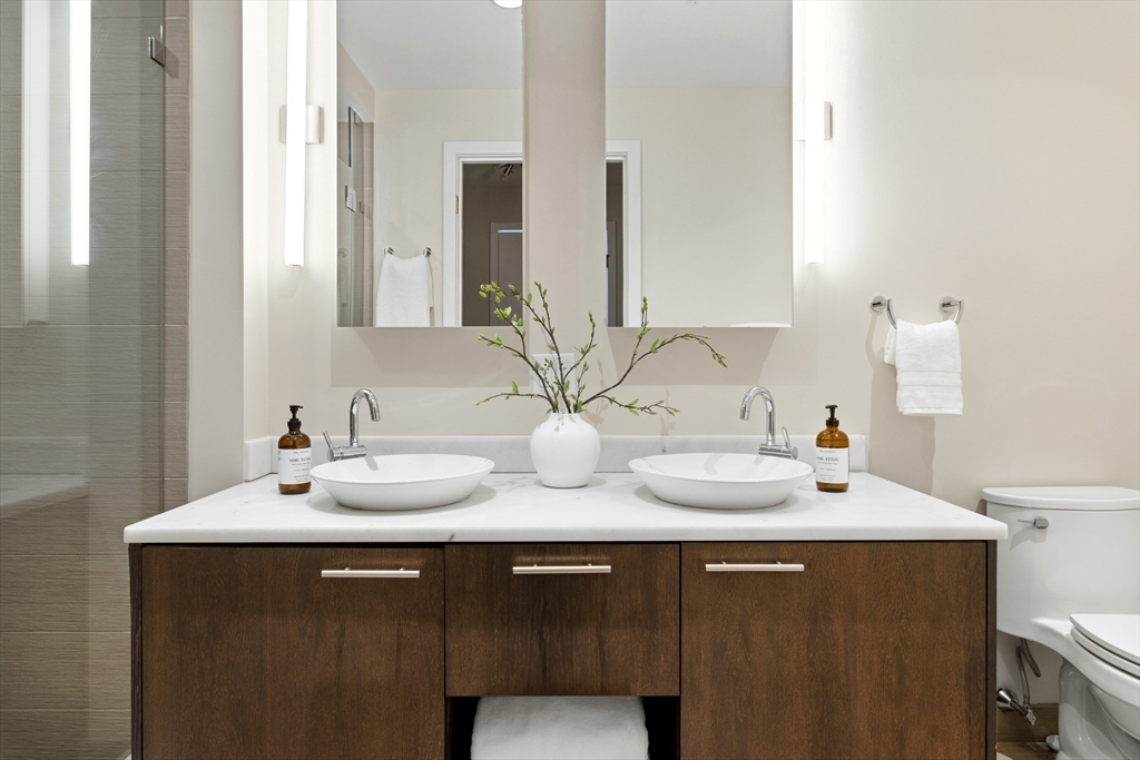 110 Stuart Street, Unit 18H Boston, MA 02116 - Photo 17 of 27