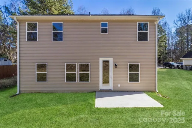 $385,000 | 1699 Mission Oaks Street, Kannapolis, NC 28083