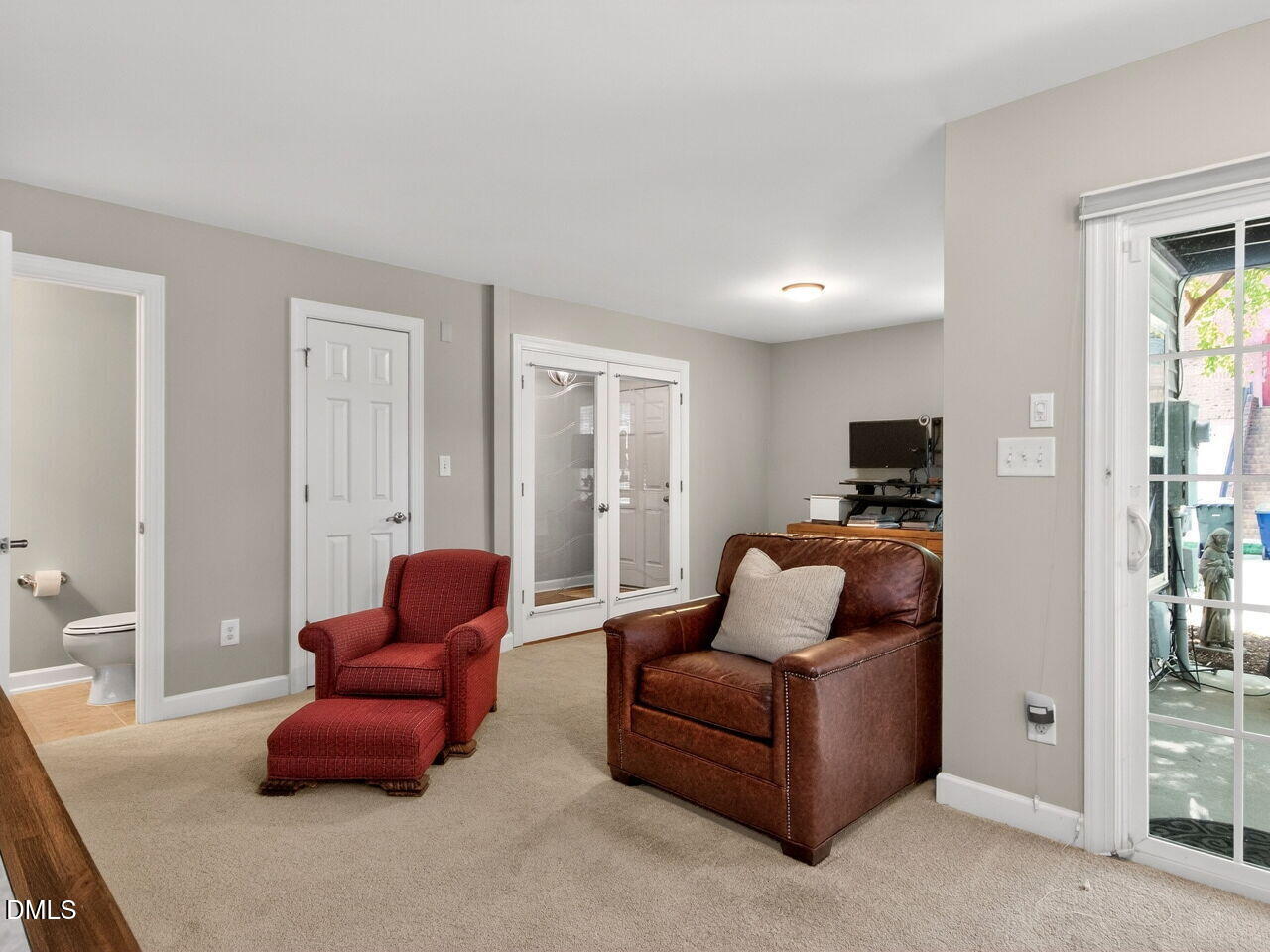 3503 Edgemont Drive Raleigh, NC 27612 - Photo 5 of 38 1st Family /Flex Room