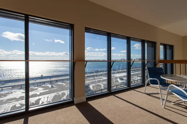 $2,200 | 493 Ocean Boulevard, Unit 22, Hampton, NH 03842