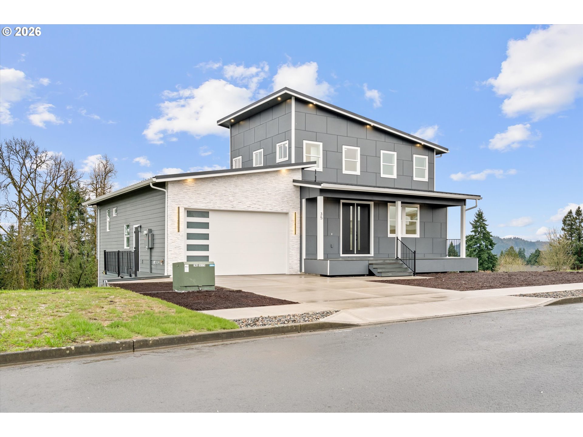 35 Alexia Court Longview, WA 98632 - Photo 2 of 37