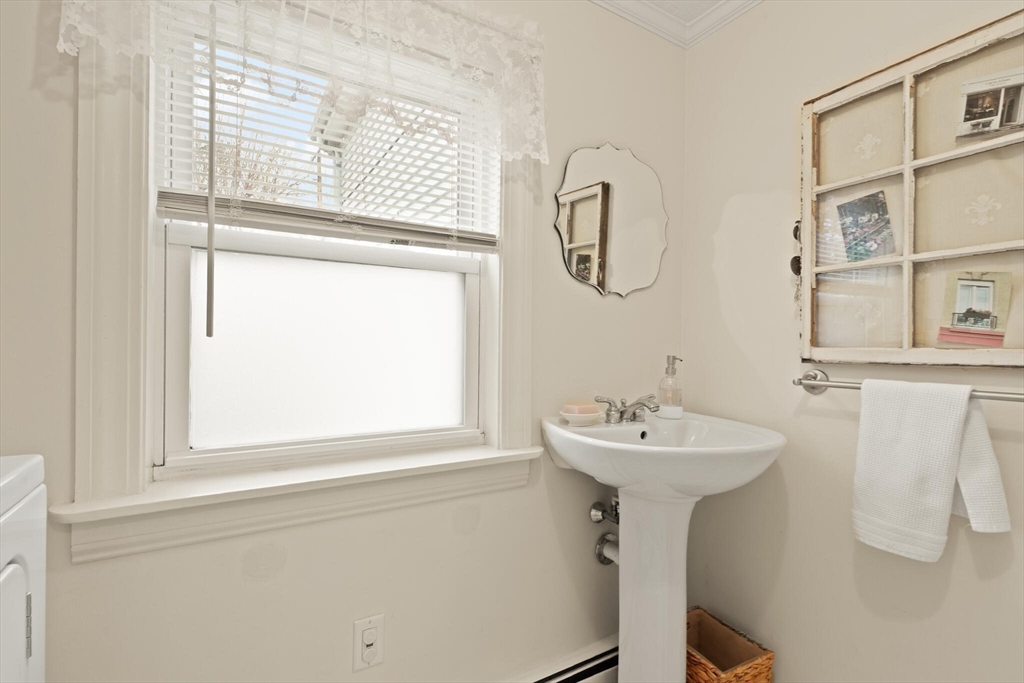 49 Chestnut Street Foxboro, MA 02035 - Photo 31 of 40