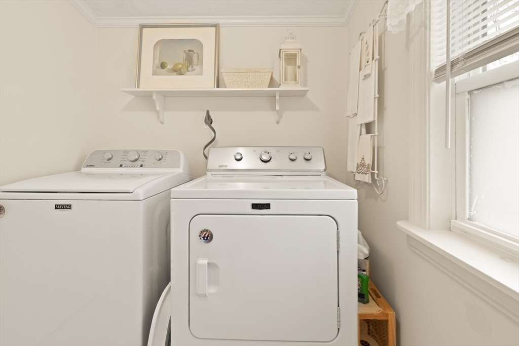 49 Chestnut Street Foxboro, MA 02035 - Photo 32 of 40