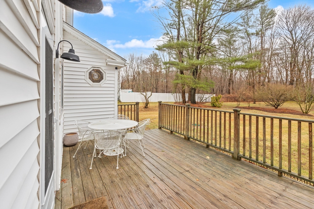 49 Chestnut Street Foxboro, MA 02035 - Photo 36 of 40