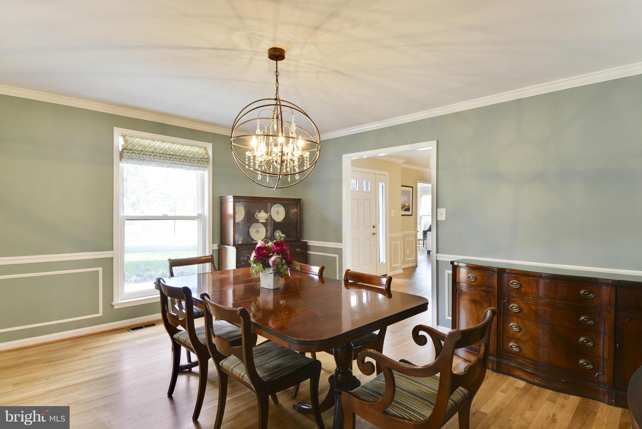 9649 Reach Road Potomac, MD 20854 - Photo 7 of 30 Dining Room
