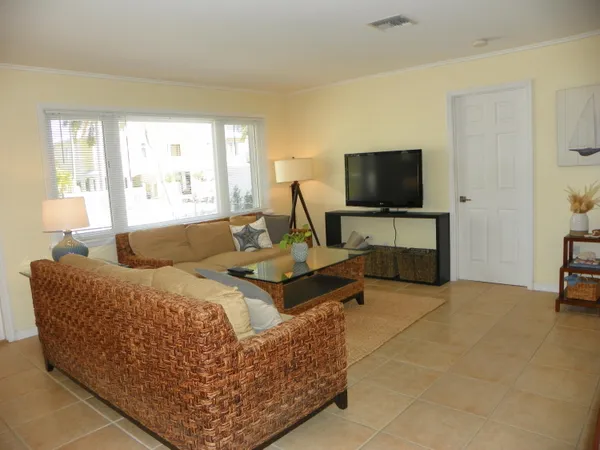 $899,000 | 29544 Independence Avenue, Big Pine Key, FL 33043