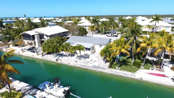 $899,000 | 29544 Independence Avenue, Big Pine Key, FL 33043