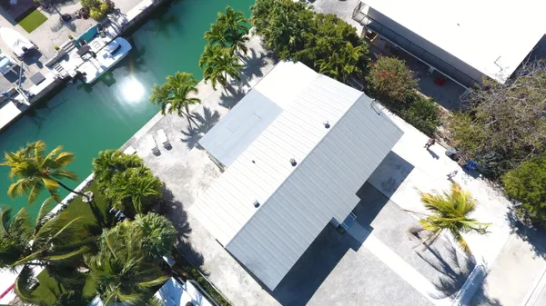 $899,000 | 29544 Independence Avenue, Big Pine Key, FL 33043