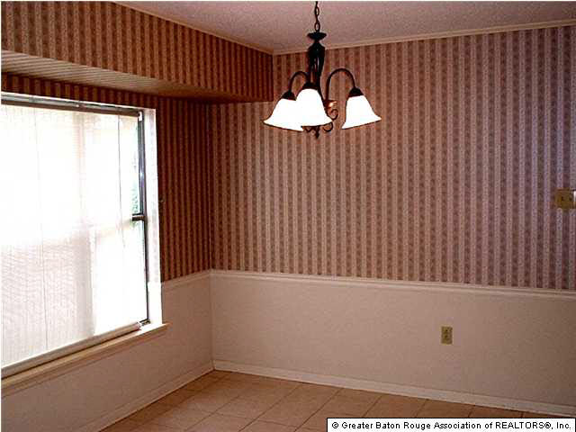 1623 Michel Delving Road Baton Rouge, LA 70810 - Photo 5 of 6 Gallery Image 5
