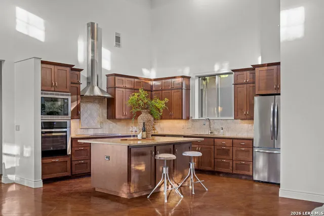 $799,000 | 744 Canna Lily Circle, Driftwood, TX 78619