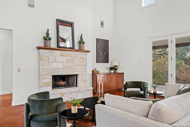 $799,000 | 744 Canna Lily Circle, Driftwood, TX 78619