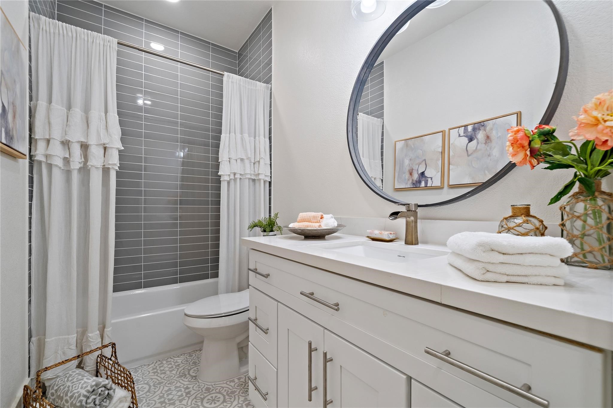 459 Live Oak Road Wharton, TX 77488 - Photo 18 of 27 a bathroom with a toilet a sink and a mirror