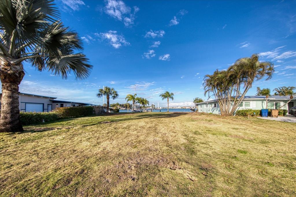 490 20th Avenue Indian Rocks Beach, FL 33785 - Photo 16 of 26 Gallery Image 16