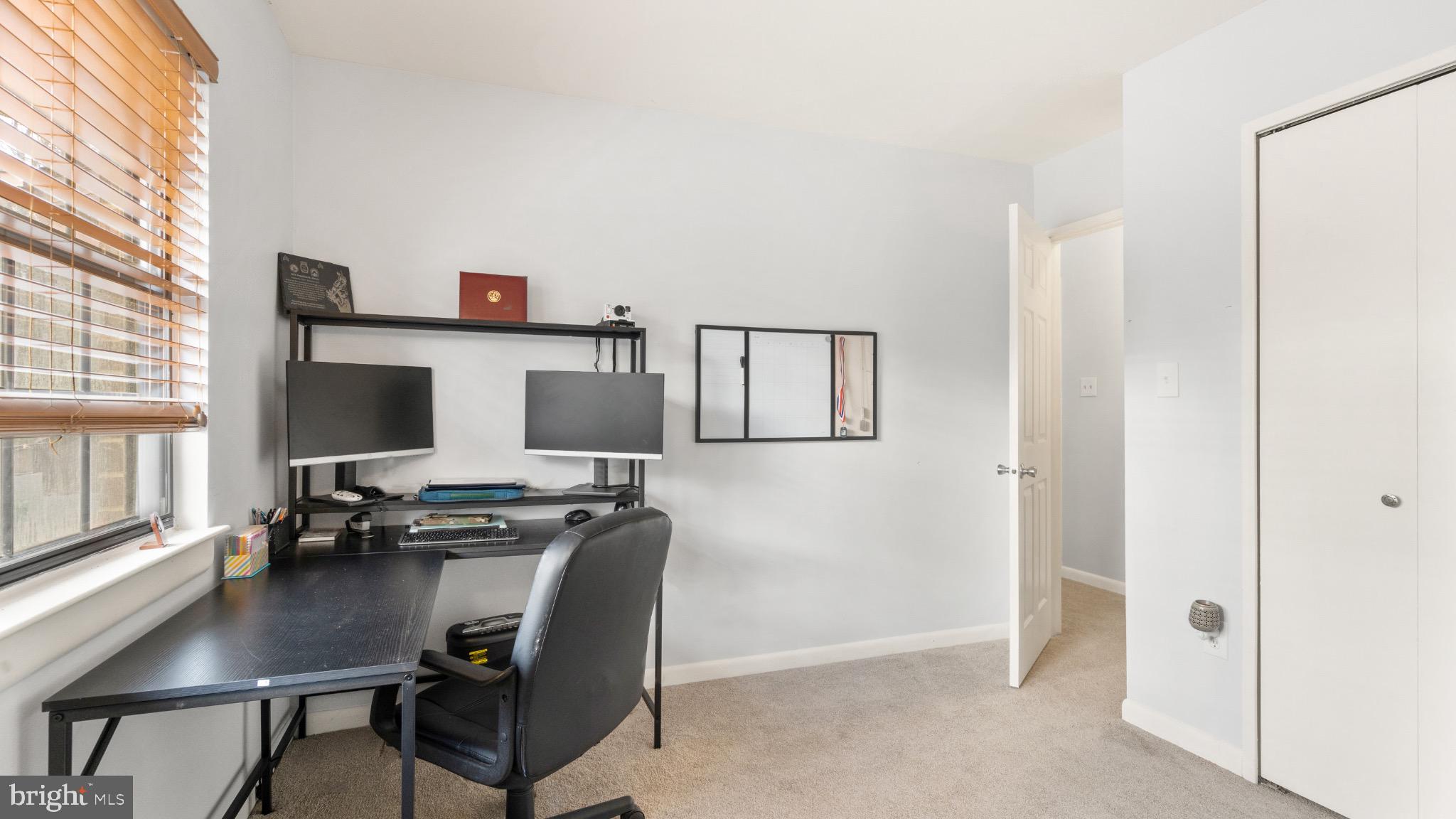 2017 Headlands Circle Reston, VA 20191 - Photo 12 of 28 Bedroom 2