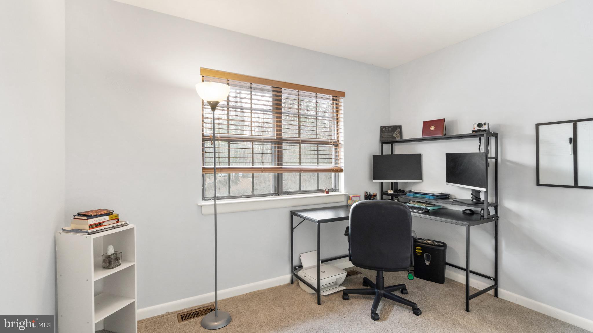 2017 Headlands Circle Reston, VA 20191 - Photo 13 of 28 Bedroom 2