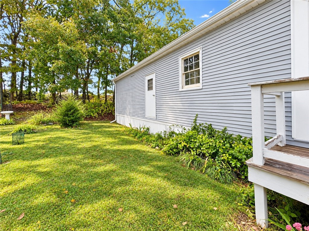 32 Torch Lane Coventry, RI 02816 - Photo 5 of 29 Gallery Image 5