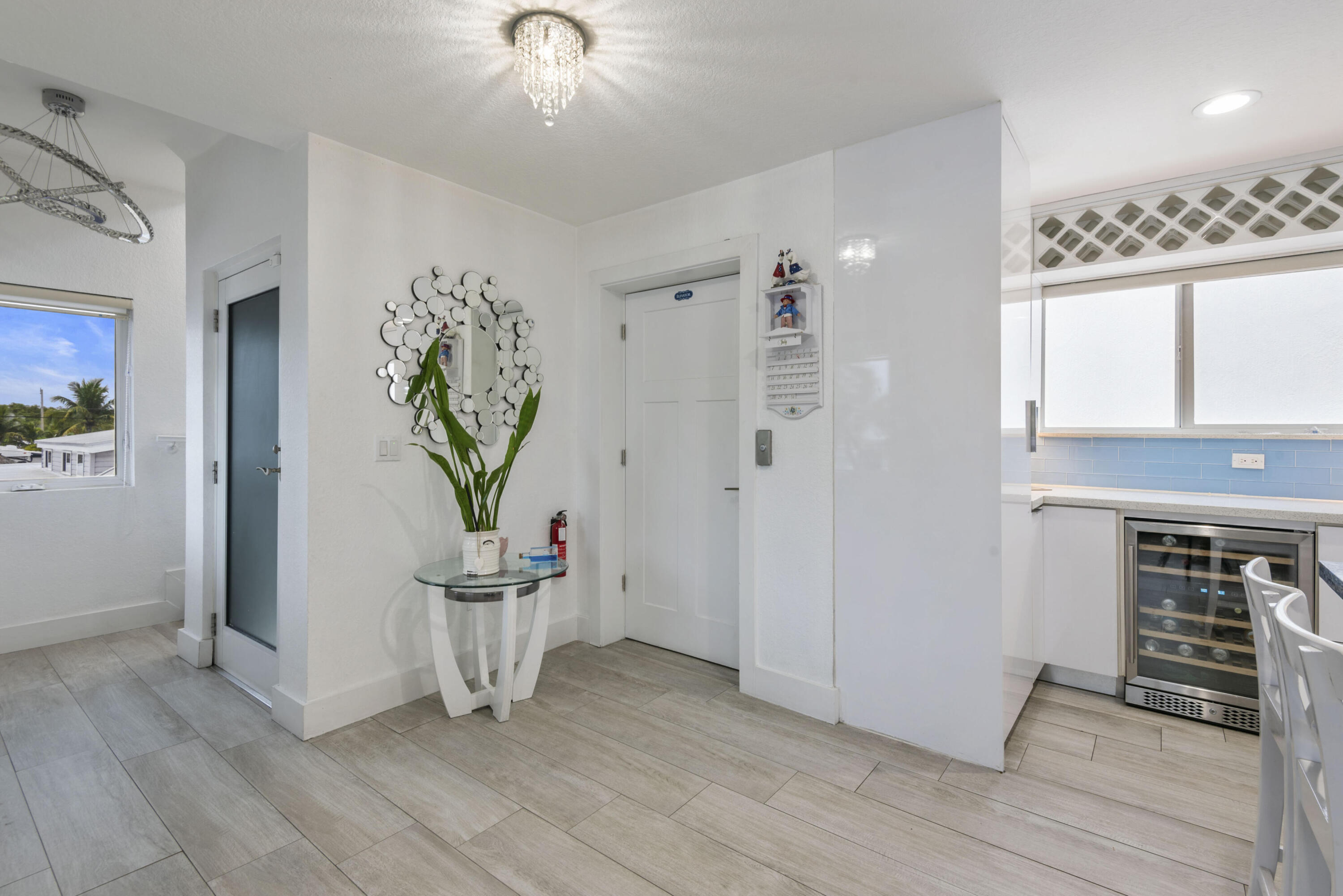 325 Calusa Street, Unit 96 Key Largo, FL 33037 - Photo 3 of 17 a view of an empty room and window