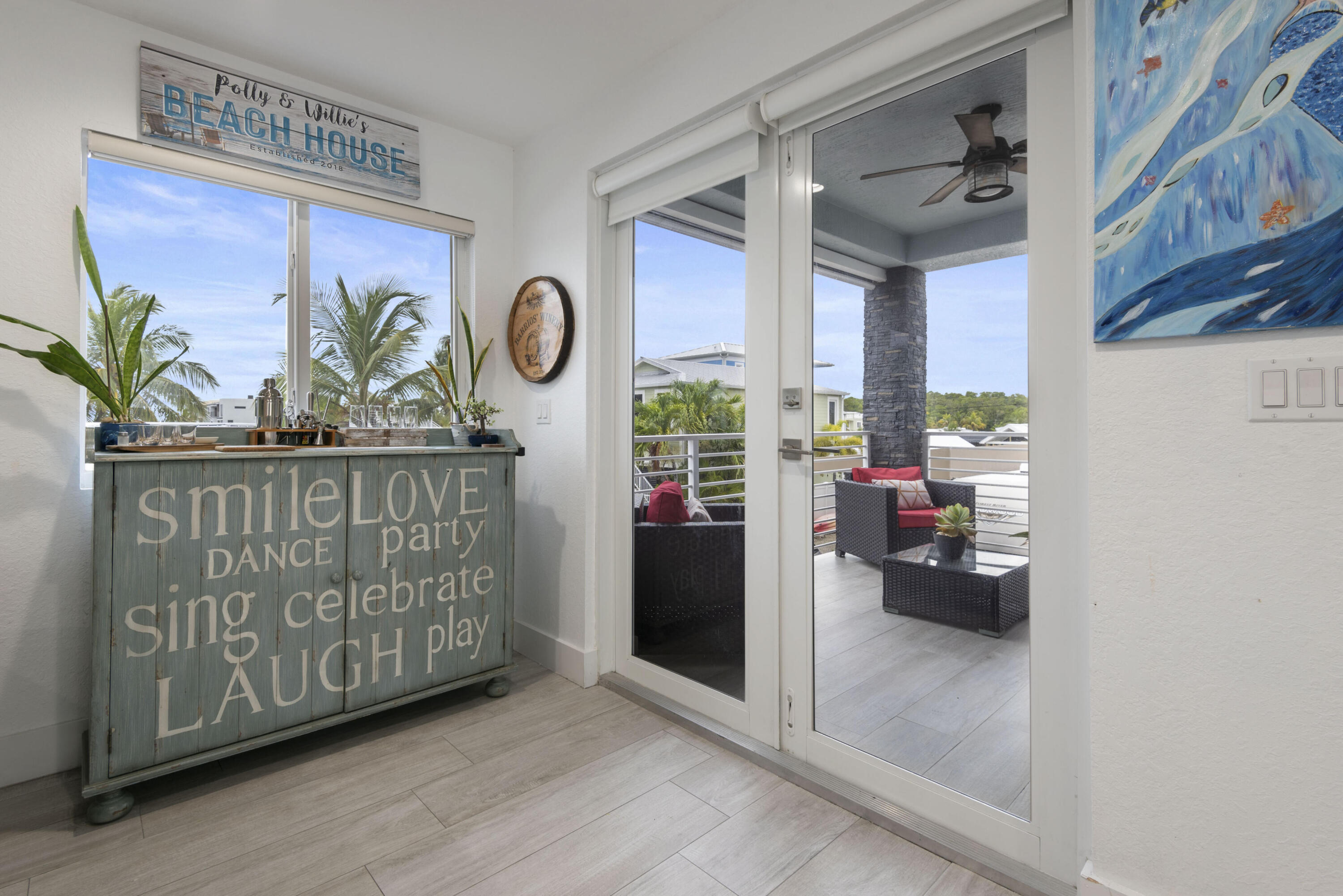 325 Calusa Street, Unit 96 Key Largo, FL 33037 - Photo 4 of 17 a living room with furniture