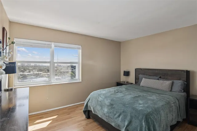 $315,000 | 401 Golden Isles Drive, Unit 1012, Hallandale Beach, FL 33009