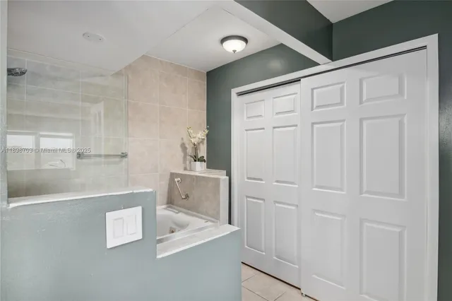 $315,000 | 401 Golden Isles Drive, Unit 1012, Hallandale Beach, FL 33009