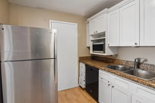 $315,000 | 401 Golden Isles Drive, Unit 1012, Hallandale Beach, FL 33009