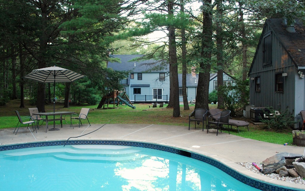 68 Herrick Road Boxford, MA 01921 - Photo 24 of 25 an outdoor view of garden with patio