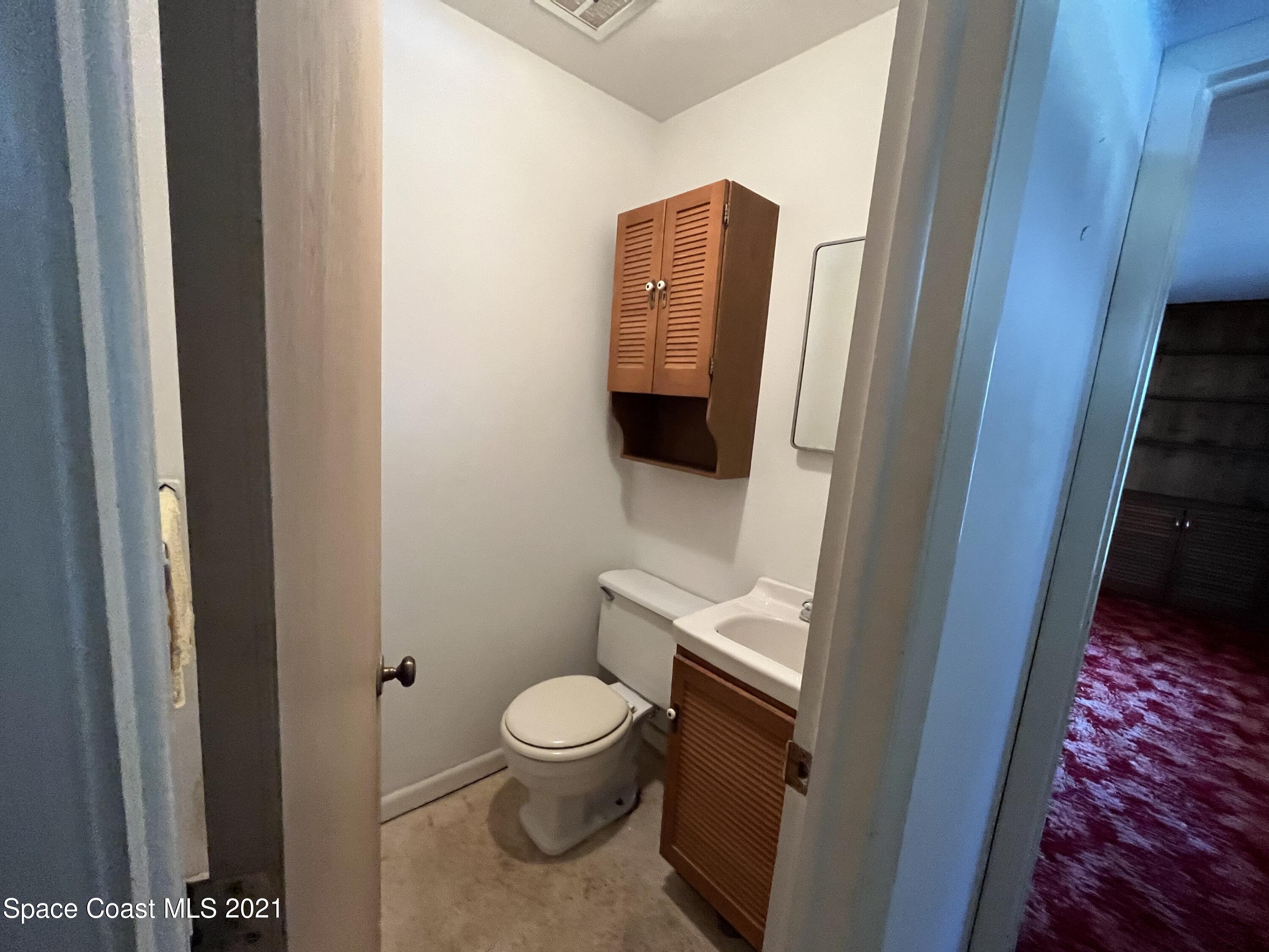 1060 St George Road Merritt Island, FL 32952 - Photo 11 of 26 EB3DBA1A-F31E-4DB3-94AE-BA021E5BB13C