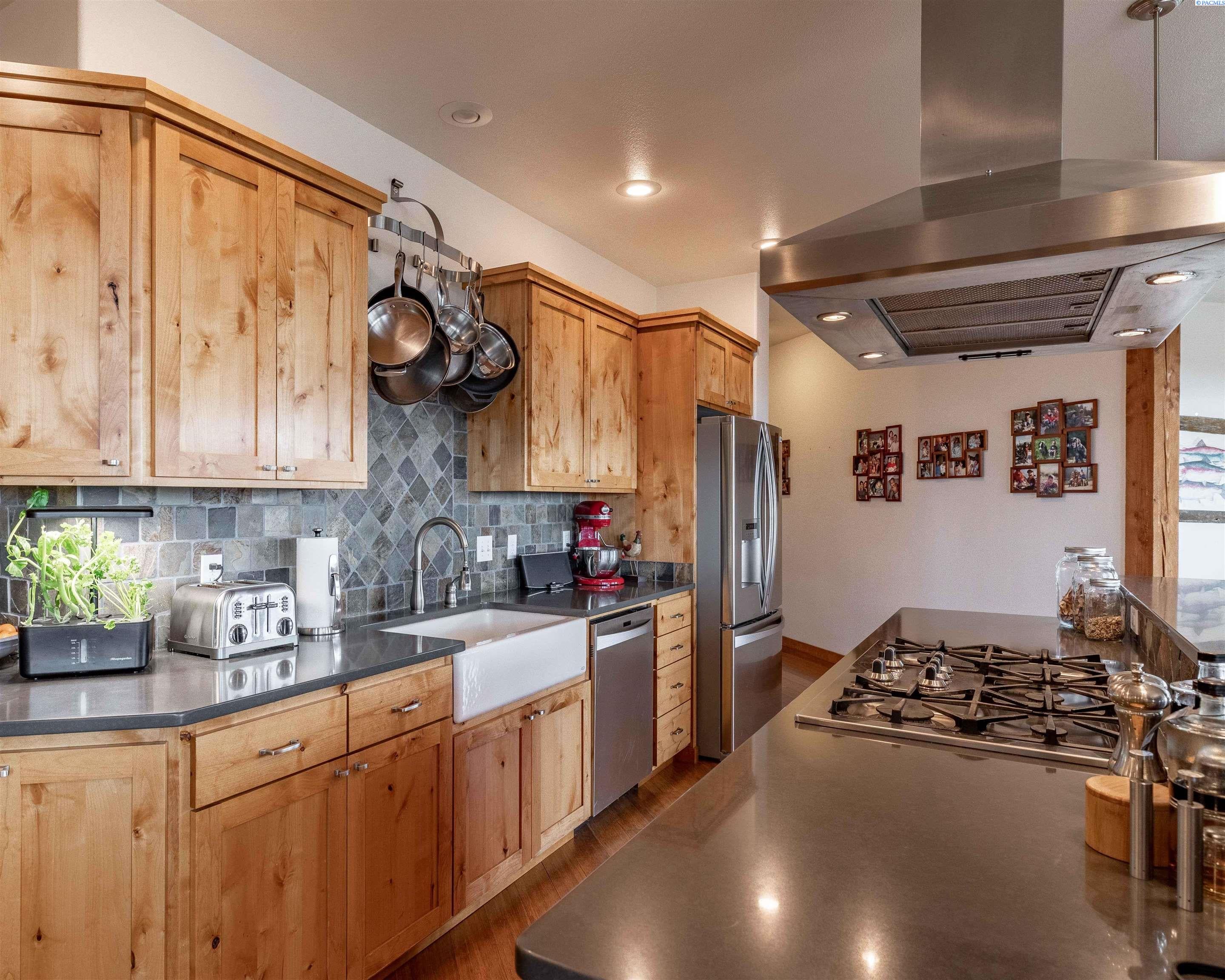 1167 Larson Road Moscow, ID 83843 - Photo 14 of 50 Gallery Image 14