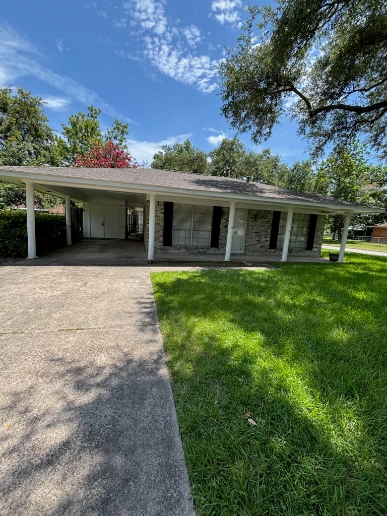 2002 Maple Street Liberty, TX 77575 - Photo 1 of 18