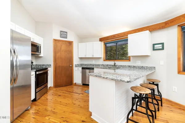 $392,000 | 878 Anchor Drive, Bracey, VA 23919