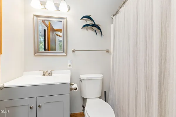 $392,000 | 878 Anchor Drive, Bracey, VA 23919