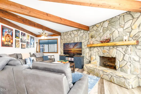 $392,000 | 878 Anchor Drive, Bracey, VA 23919