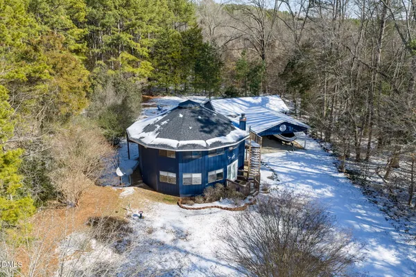 $392,000 | 878 Anchor Drive, Bracey, VA 23919