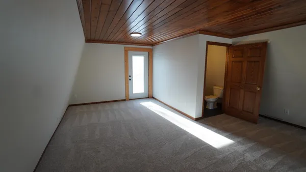 $285,000 | 201 North Shore Lane, Devils Lake, ND 58301