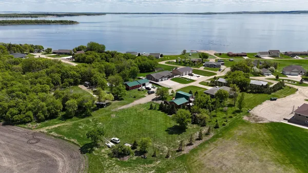 $285,000 | 201 North Shore Lane, Devils Lake, ND 58301