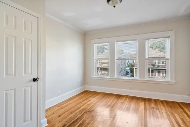 $2,600 | 193 Florence Street, Unit 1L, Boston, MA 02131