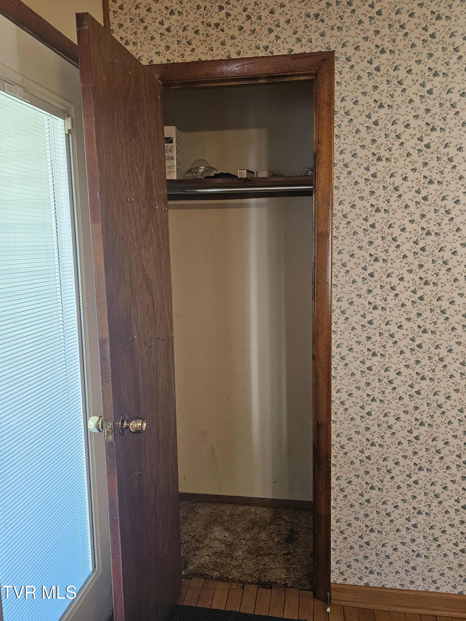 165 Sun Valley Street Cedar Bluff, VA 24609 - Photo 29 of 50 20251106_150140