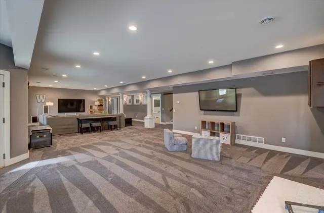 $1,185,000 | 4857 Autumn Leaf Court, Waunakee, WI 53597