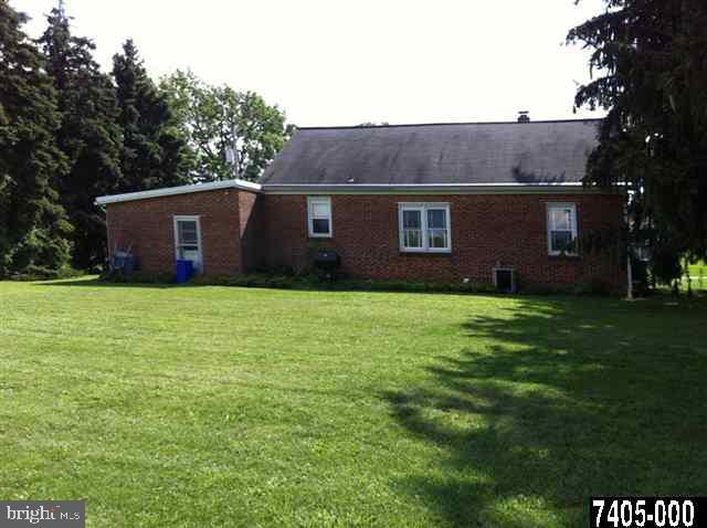 2785 Lewisberry Road York, PA 17406 - Photo 11 of 12 Gallery Image 11