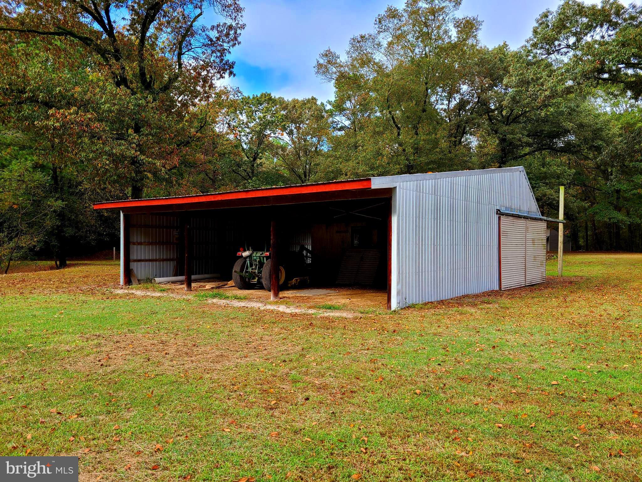 18588 Sand Hill Road Georgetown, DE 19947 - Photo 27 of 72 Room for Equipment and Horses
