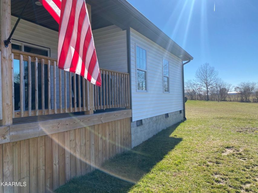 106 Maca Ridge Circle Clarkrange, TN 38553 - Photo 33 of 39