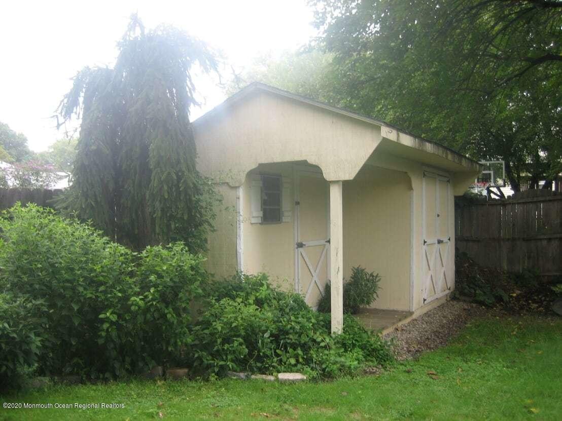 102 Harding Road Red Bank, NJ 07701 - Photo 17 of 17 storage shed