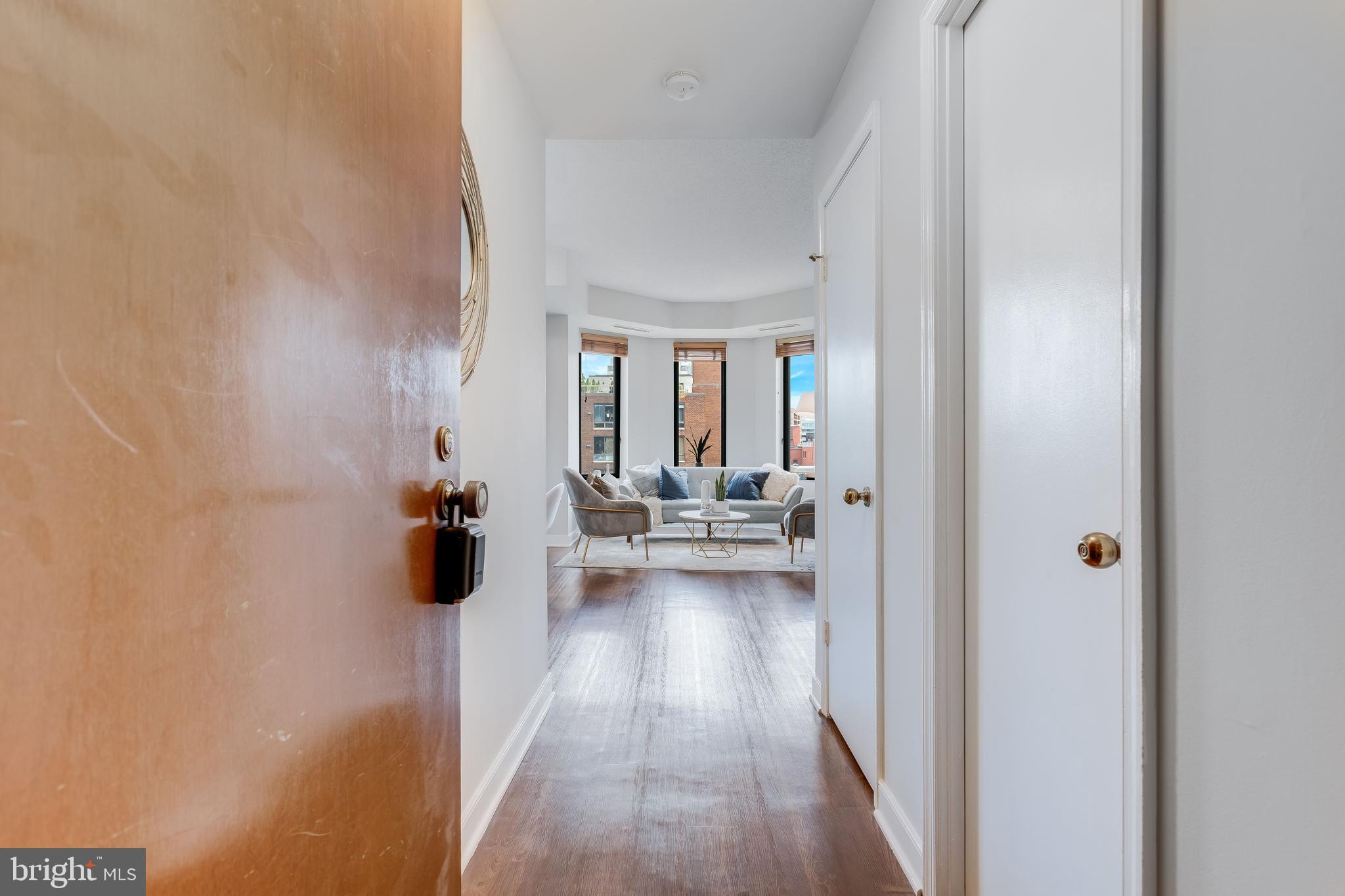 955 26th Street Northwest, Unit 702 Washington, DC 20037 - Photo 13 of 27