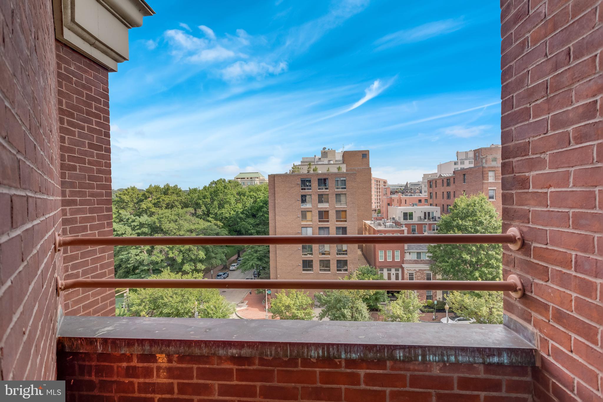 955 26th Street Northwest, Unit 702 Washington, DC 20037 - Photo 14 of 27