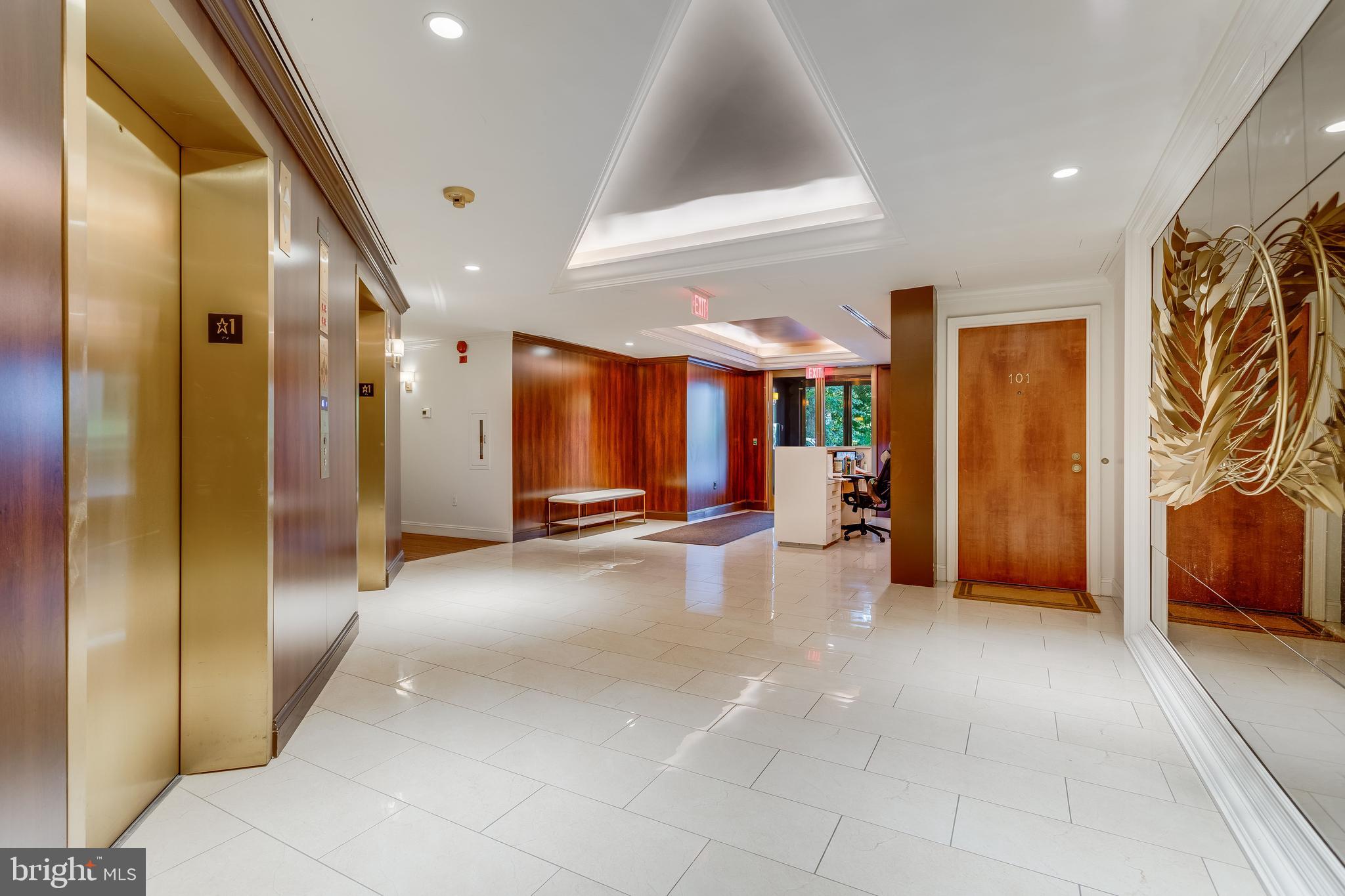955 26th Street Northwest, Unit 702 Washington, DC 20037 - Photo 17 of 27