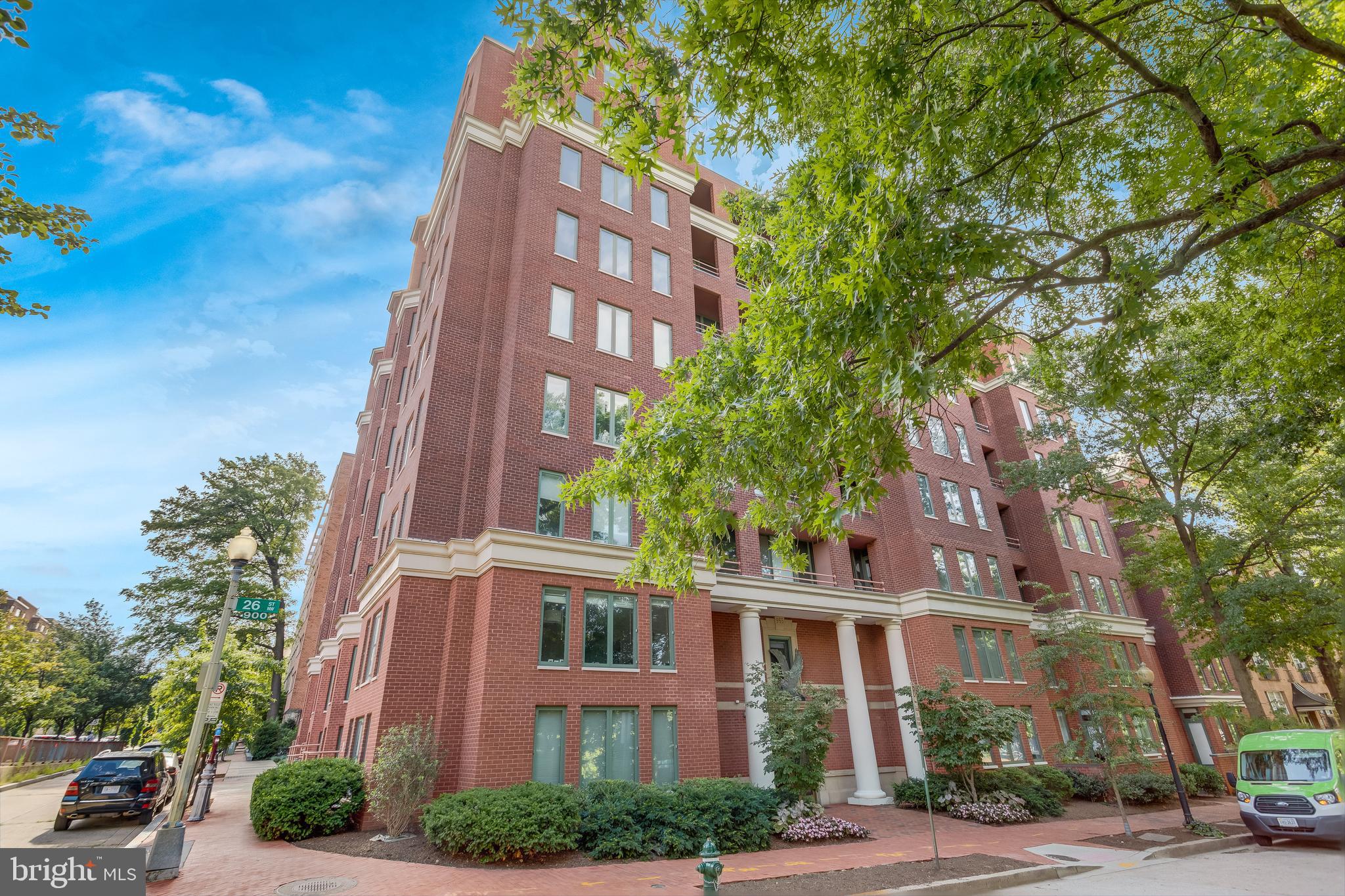 955 26th Street Northwest, Unit 702 Washington, DC 20037 - Photo 23 of 27