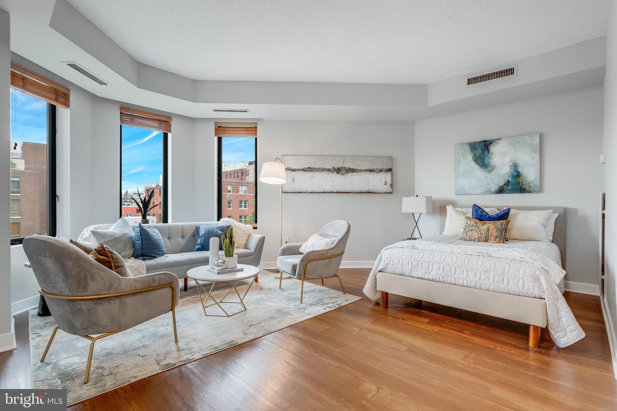 955 26th Street Northwest, Unit 702 Washington, DC 20037 - Photo 6 of 27